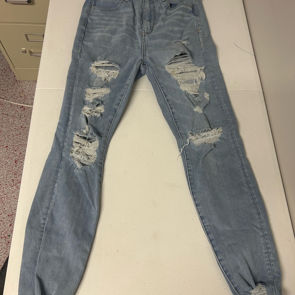 American Eagle Outfitters Light Blue Distressed Boyfriend Jeans
